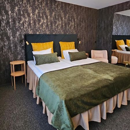 Samantta Hotel & Restaurant Haukipudas Εξωτερικό φωτογραφία