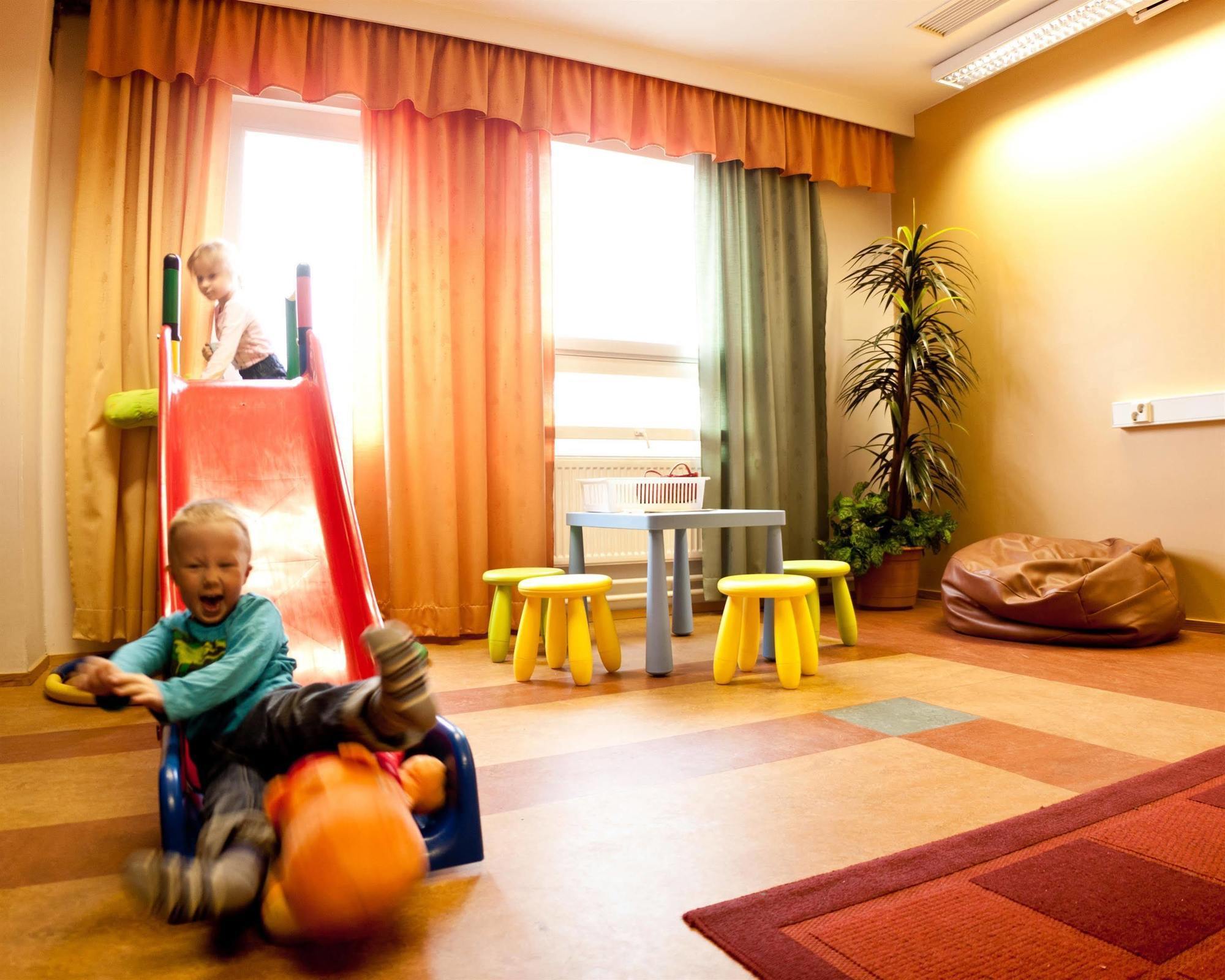 Samantta Hotel & Restaurant Haukipudas Εξωτερικό φωτογραφία